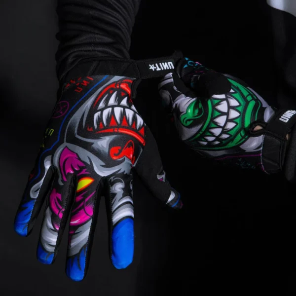 UNIT CLOWNING GLOVES MULTI - Image 3